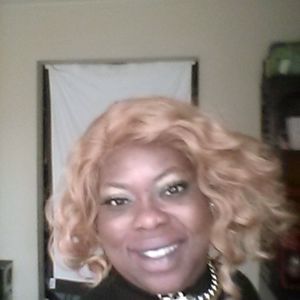 Meet your Posher, Angenette